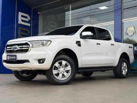 FORD RANGER 3.2 XLT 4X4 CD 20V DIESEL 4P AUTOMÁTICO
